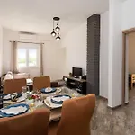 My Dalmatia - Katalea With Private Swimming Pool Prázdninový dům