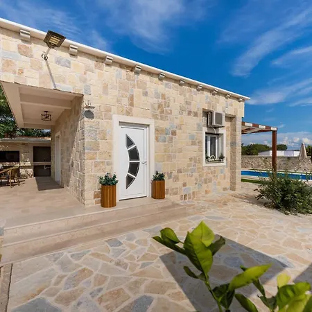 Nyaraló My Dalmatia - Katalea With Private Swimming Pool