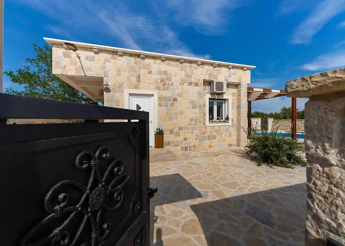 Nyaraló My Dalmatia - Katalea With Private Swimming Pool