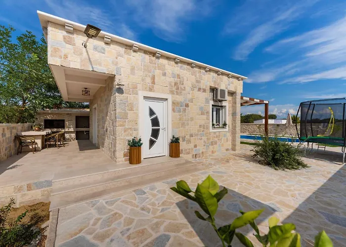Feriehus My Dalmatia - Katalea With Private Swimming Pool