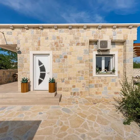 My Dalmatia - Katalea With Private Swimming Pool